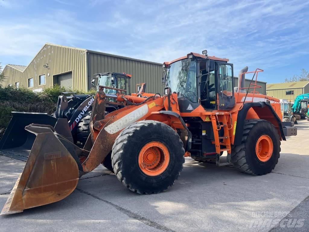 Doosan DL 420-3 Kolesni nakladalci