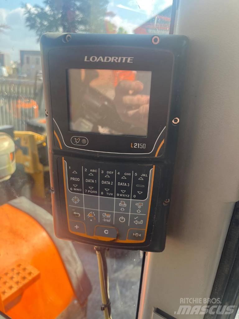 Doosan DL 420-3 Kolesni nakladalci