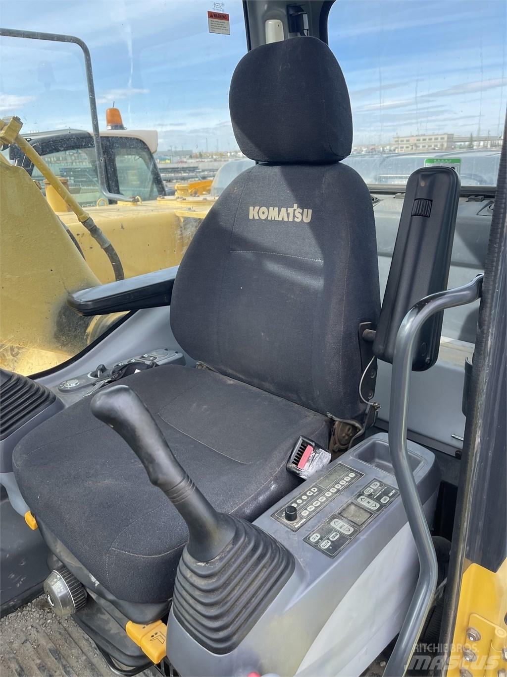 Komatsu PC 200 LC-7 Bagri goseničarji