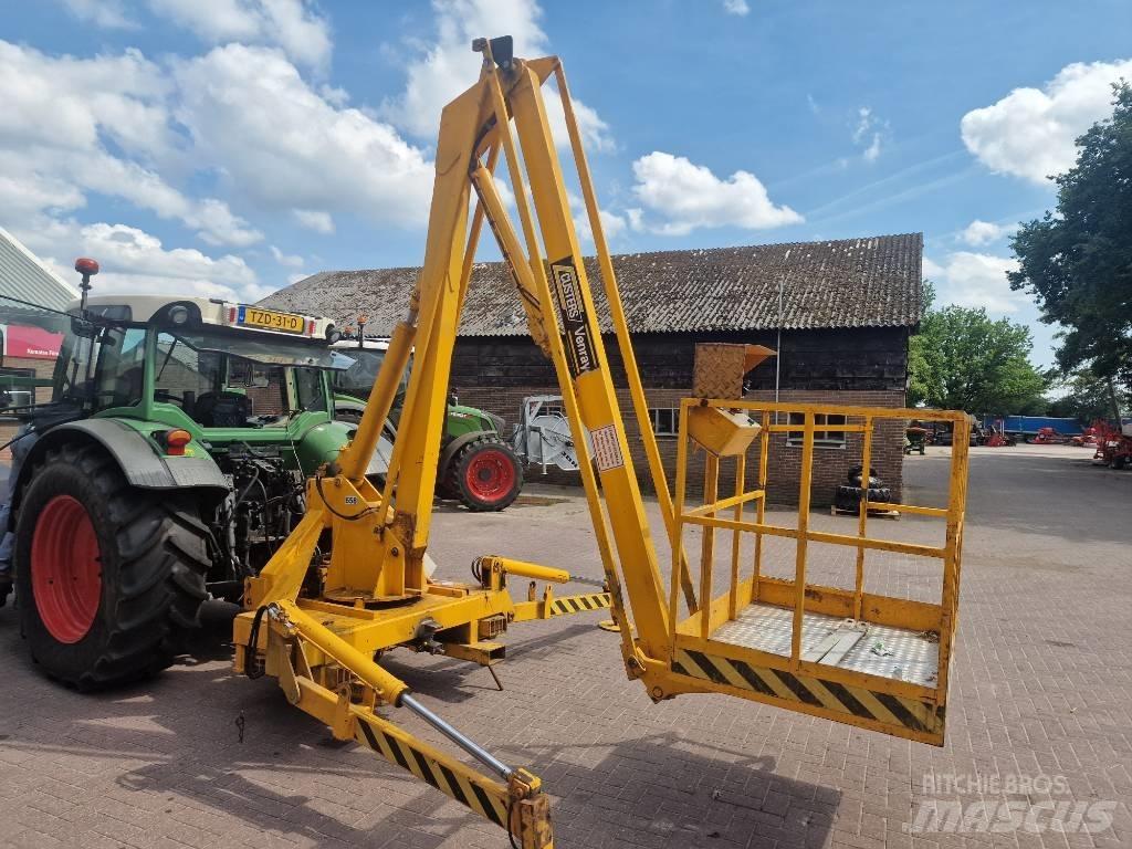 Custers S8 SP Druga dvigala in dvižne ploščadi