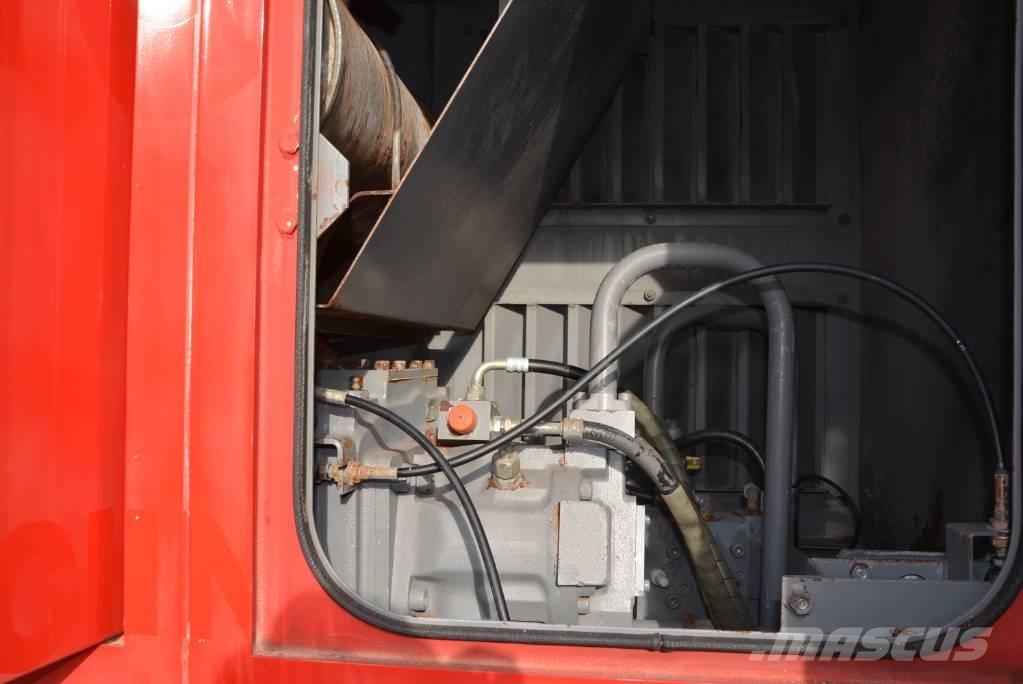 Hitachi CX 500 Dvigala na gosenicah