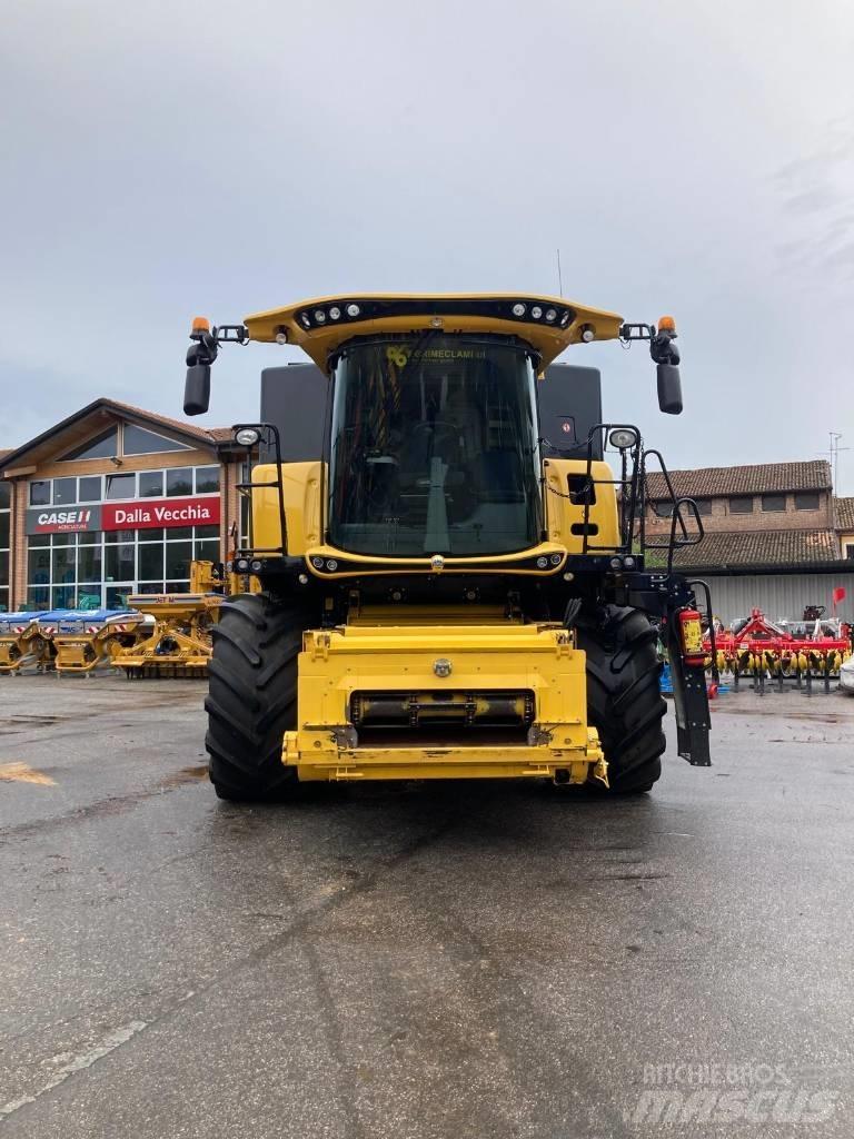 New Holland CR 8.90 Kombajni