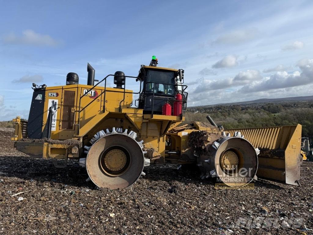 CAT 826 K Kompaktorji tal