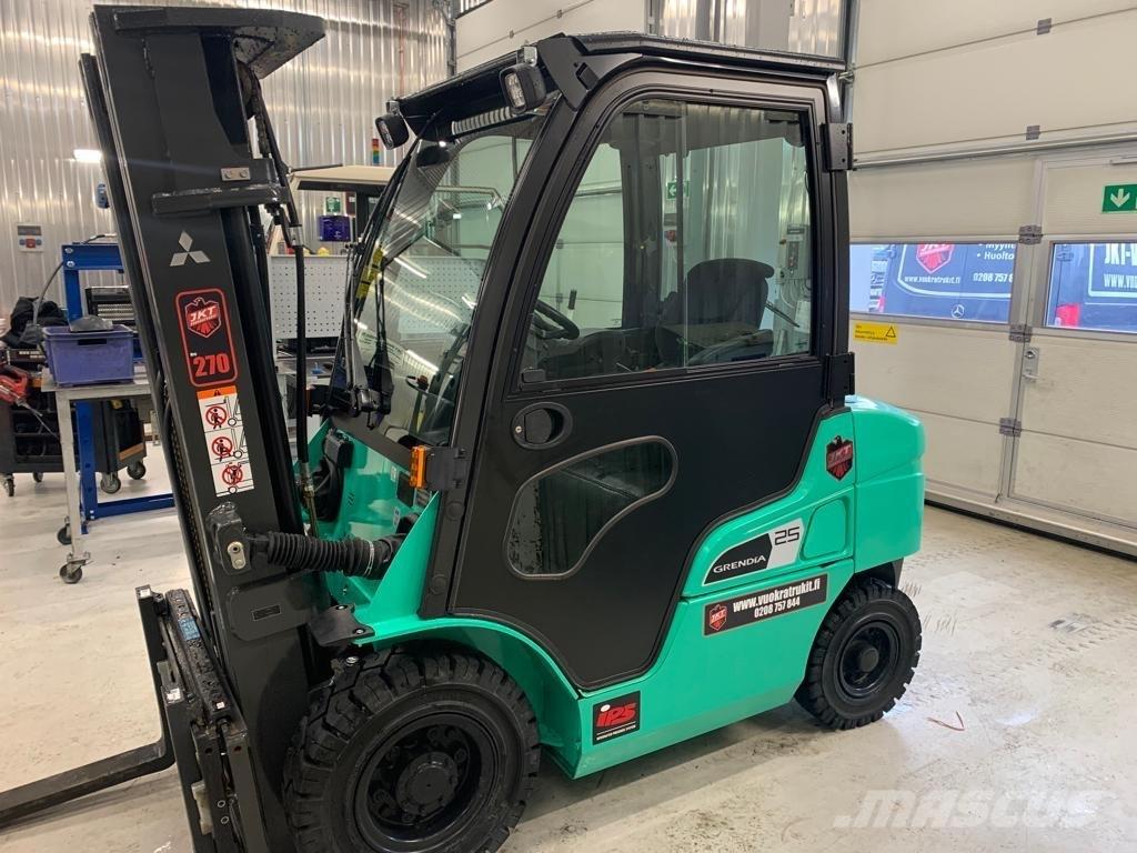 Mitsubishi FD25N3 Dizelski viličarji