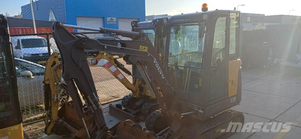 Volvo EC 20 D Mini bagri <7t