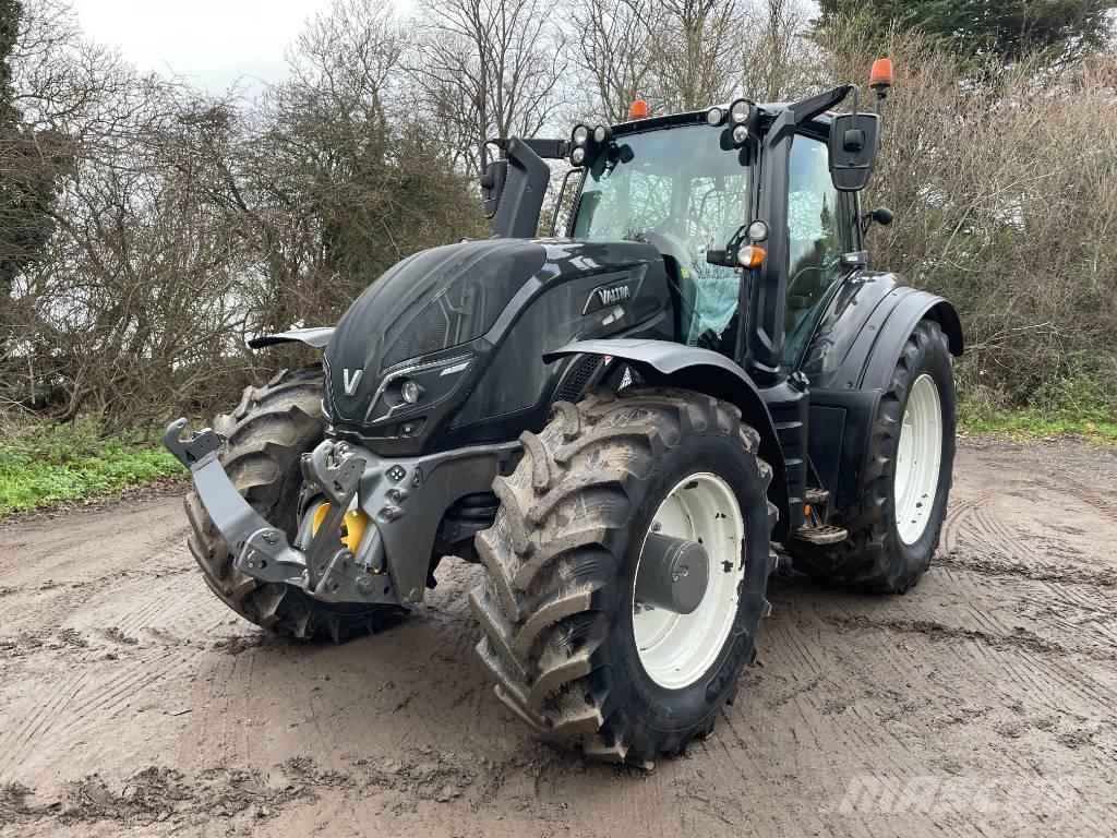 Valtra T 234 Direct Traktorji