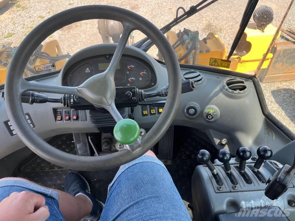 Volvo L 70 E Kolesni nakladalci