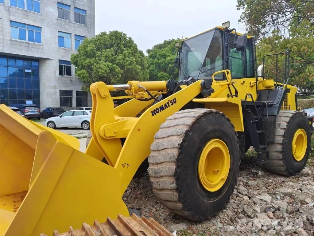 Komatsu WA 470 Kolesni nakladalci