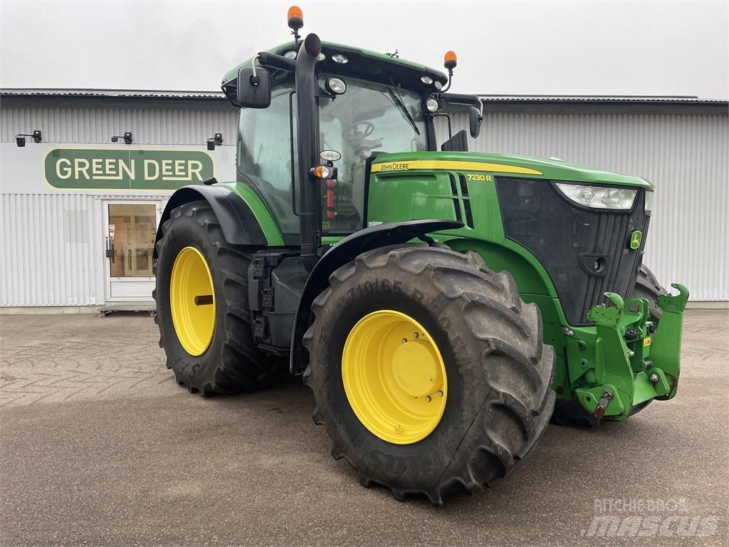 John Deere 7230R Traktorji