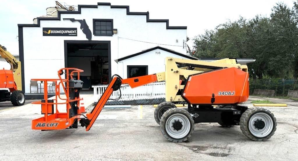 JLG 340 AJ Zglobne dvižne ploščadi