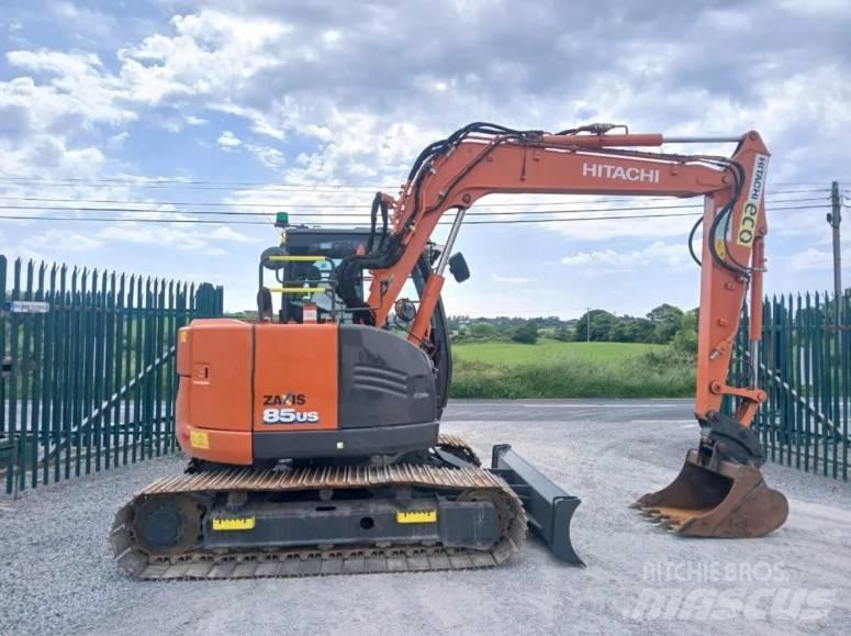 Hitachi ZX 85 US-6 Midi bagri 7t – 12t
