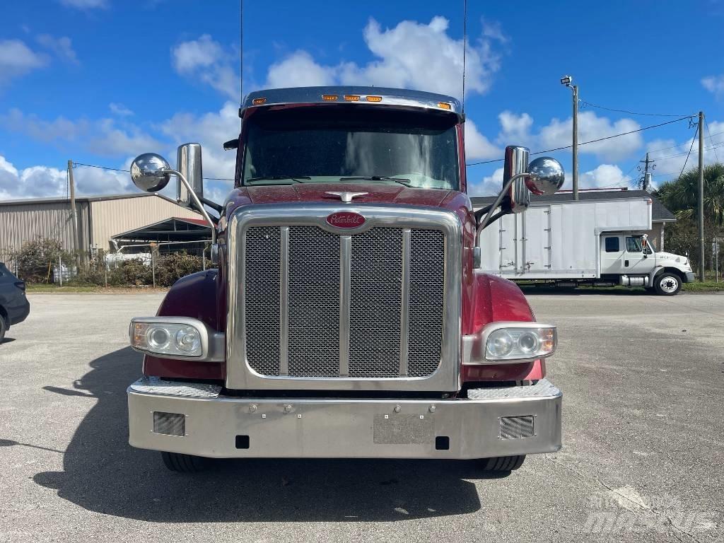 Peterbilt 567 Vlačilci