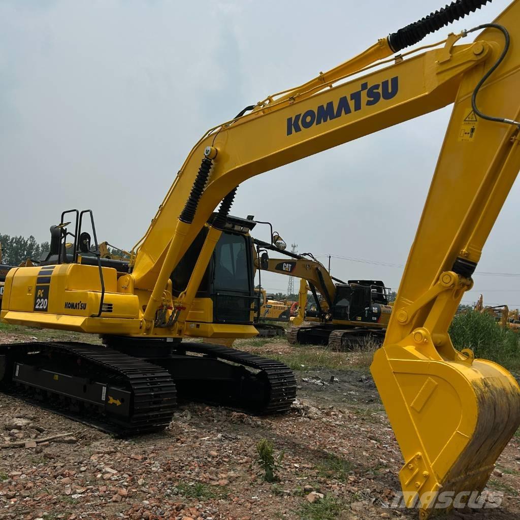 Komatsu 220-8 Bagri goseničarji