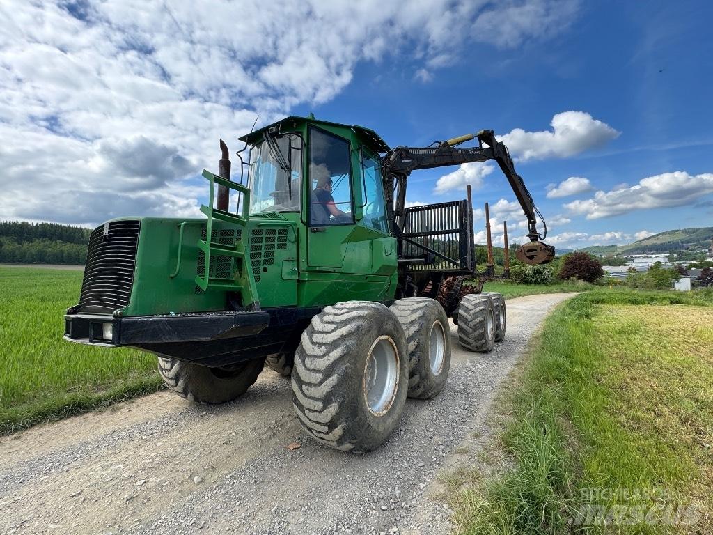 Valmet 860 Forwarderji