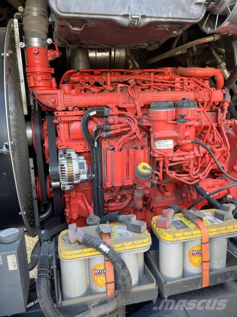 Lindner Uracco 75DK Stroji za razrez odpada