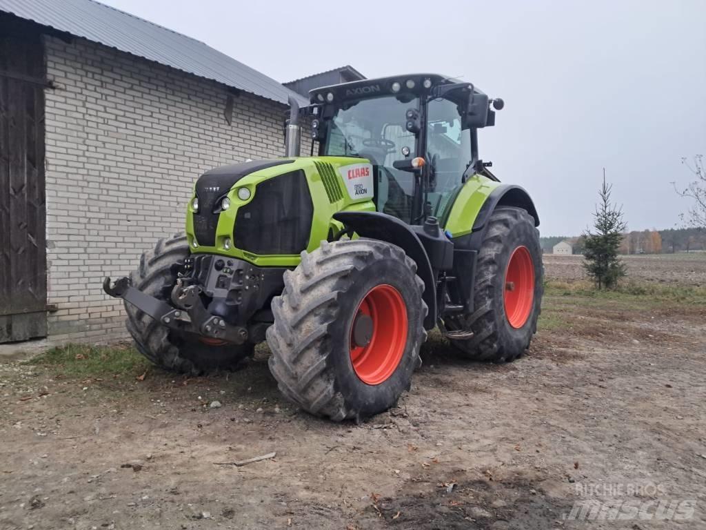 CLAAS Axion 850 Traktorji