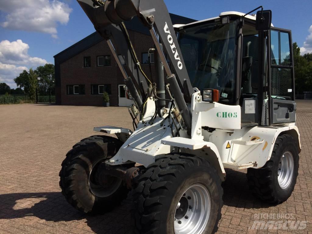 Volvo L 35 B Kolesni nakladalci