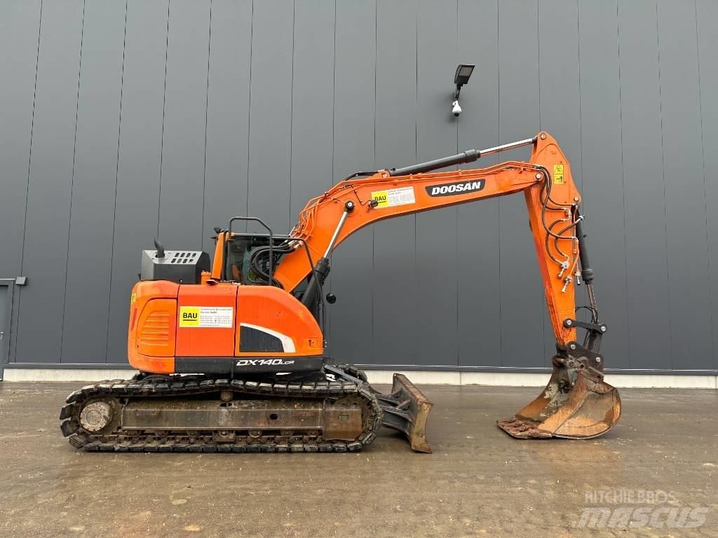 Doosan DX 140 LCR-5 Bagri goseničarji