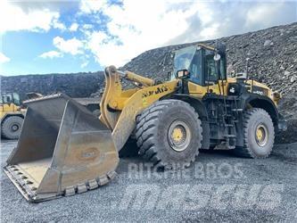 Komatsu WA500 Kolesni nakladalci