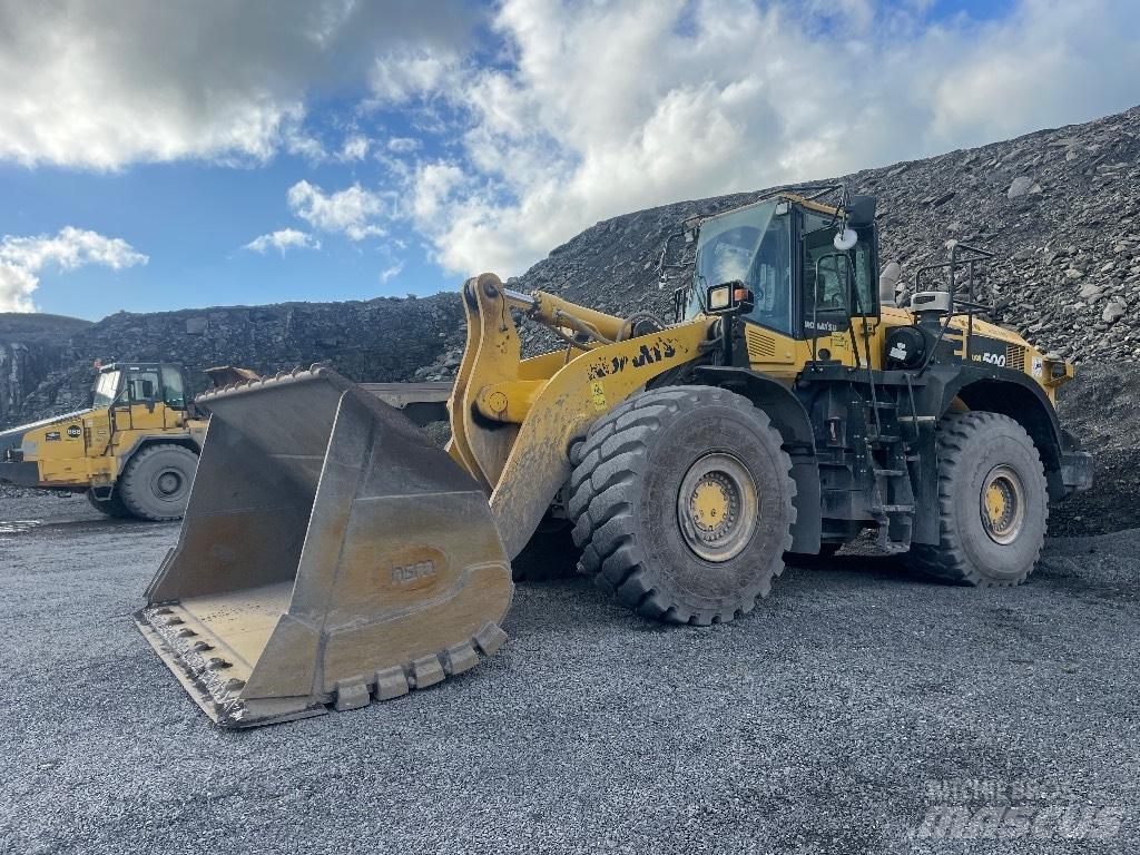 Komatsu WA500 Kolesni nakladalci