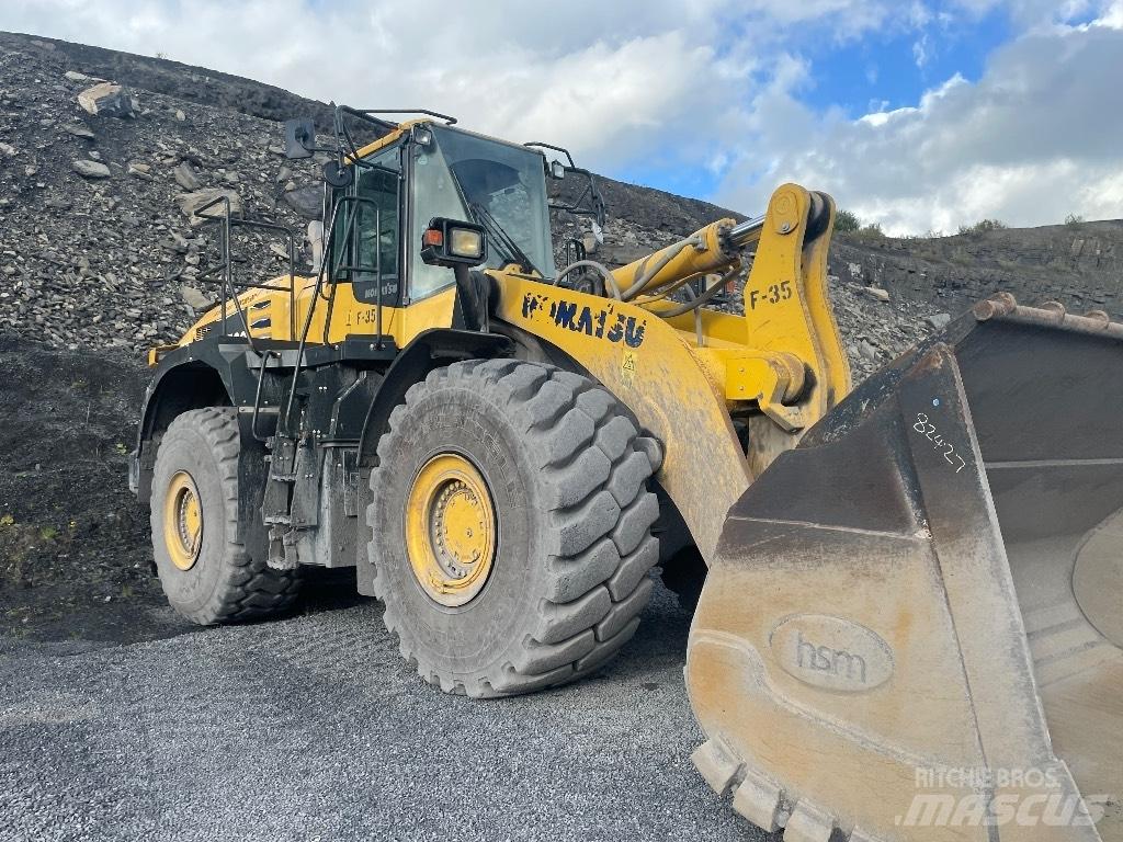 Komatsu WA500 Kolesni nakladalci