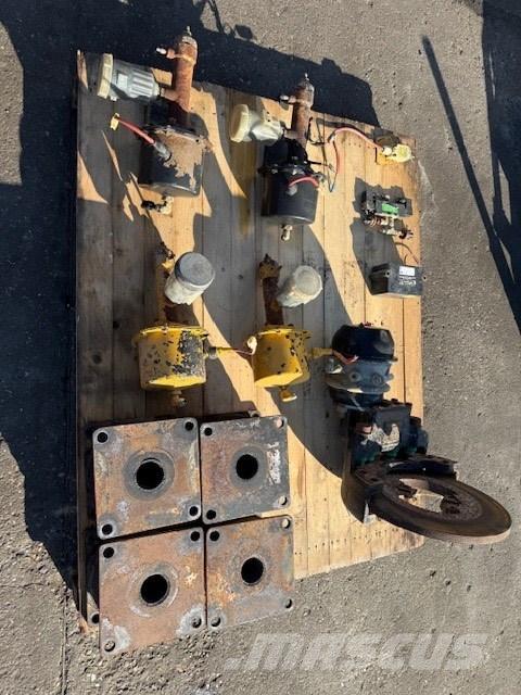 Bell B 40 C PODUSZKA Podvozje in vzmetenje