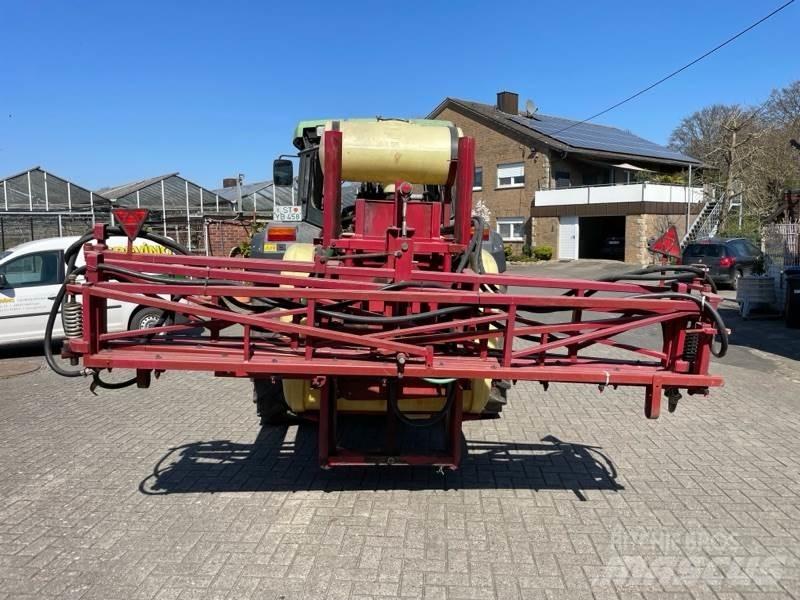 Hardi LX 800 Vlečne škropilnice
