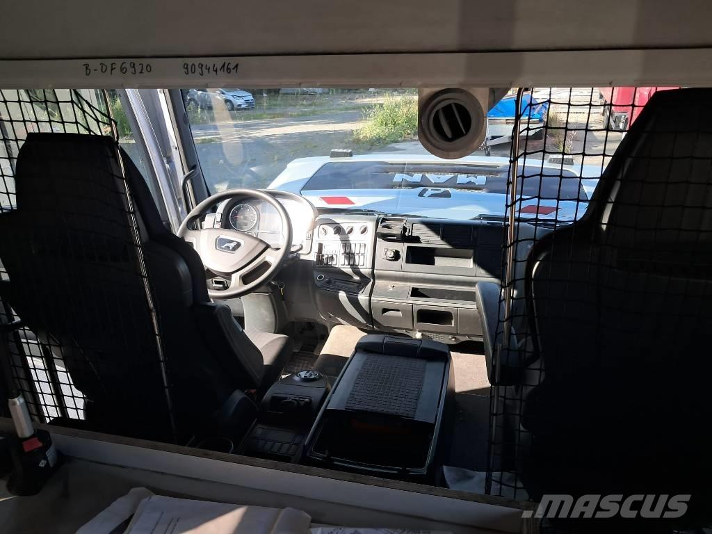 MAN TGM 15.290 Tovornjaki zabojniki