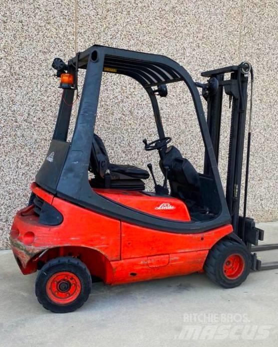 Linde H18 Dizelski viličarji