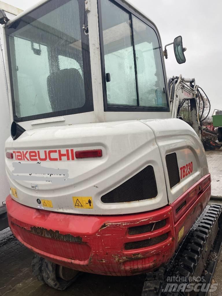Takeuchi TB 230 Mini bagri <7t