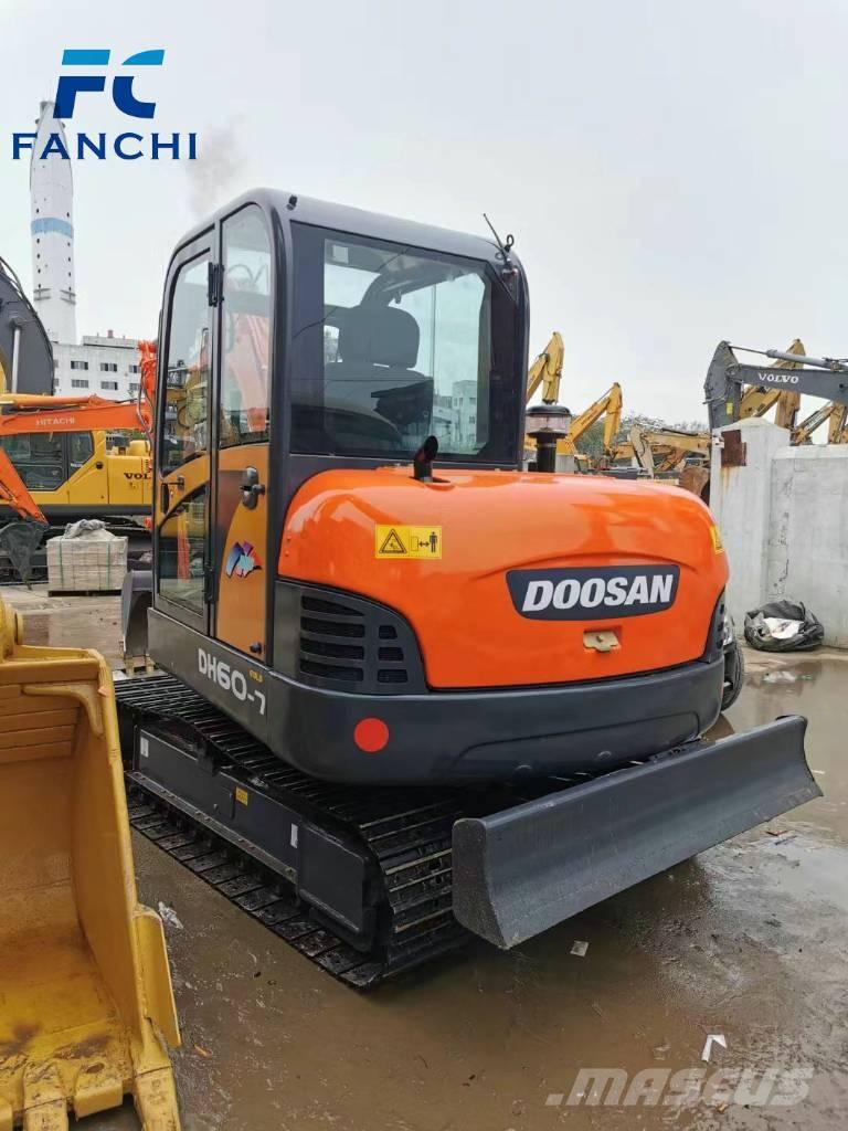 Doosan DH 60-7 Mini bagri <7t