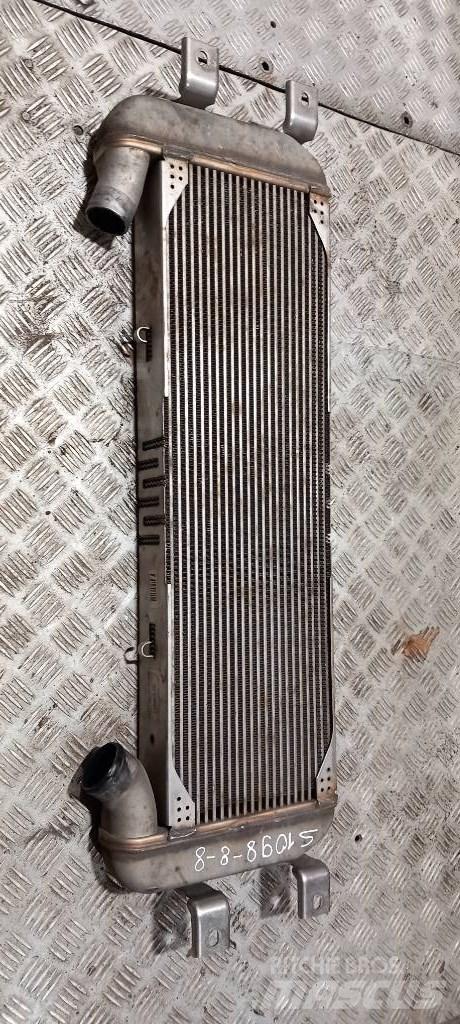 Scania R 440.    1785348 Radiatorji