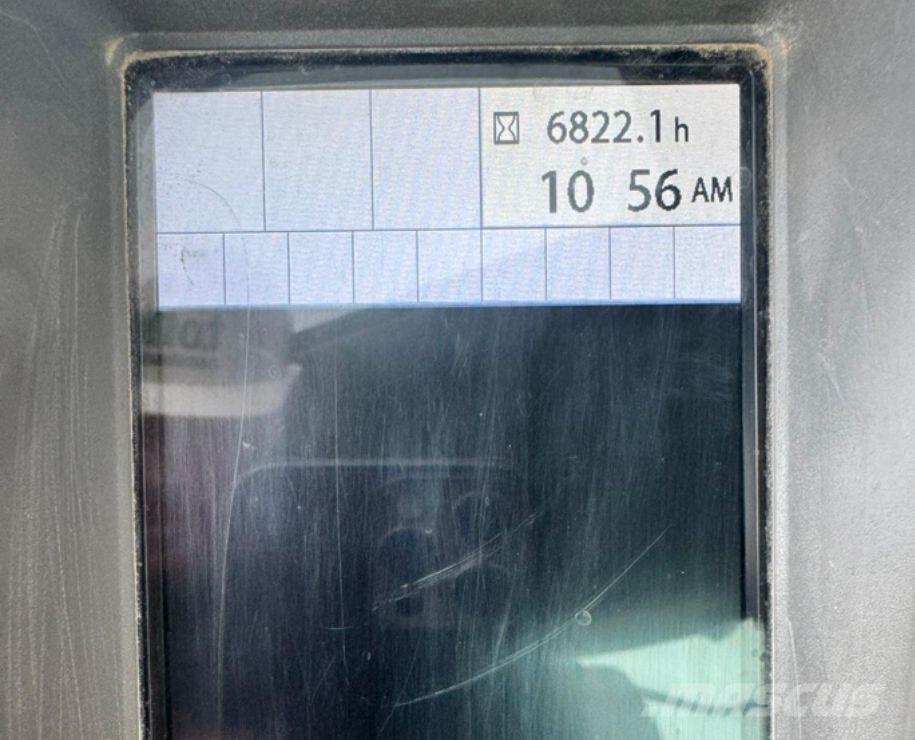 Hitachi ZX 135 US-6 Bagri goseničarji