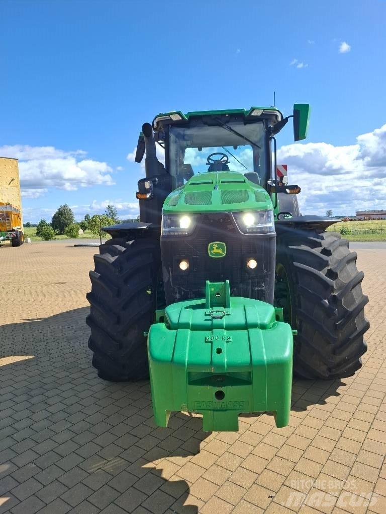 John Deere 8R410 Traktorji