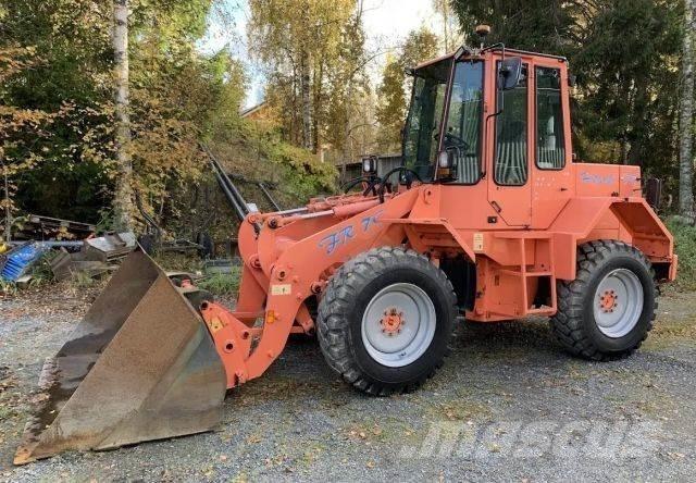 Hitachi FR 7 C Kolesni nakladalci