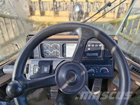 CAT 816 F Kompaktorji tal