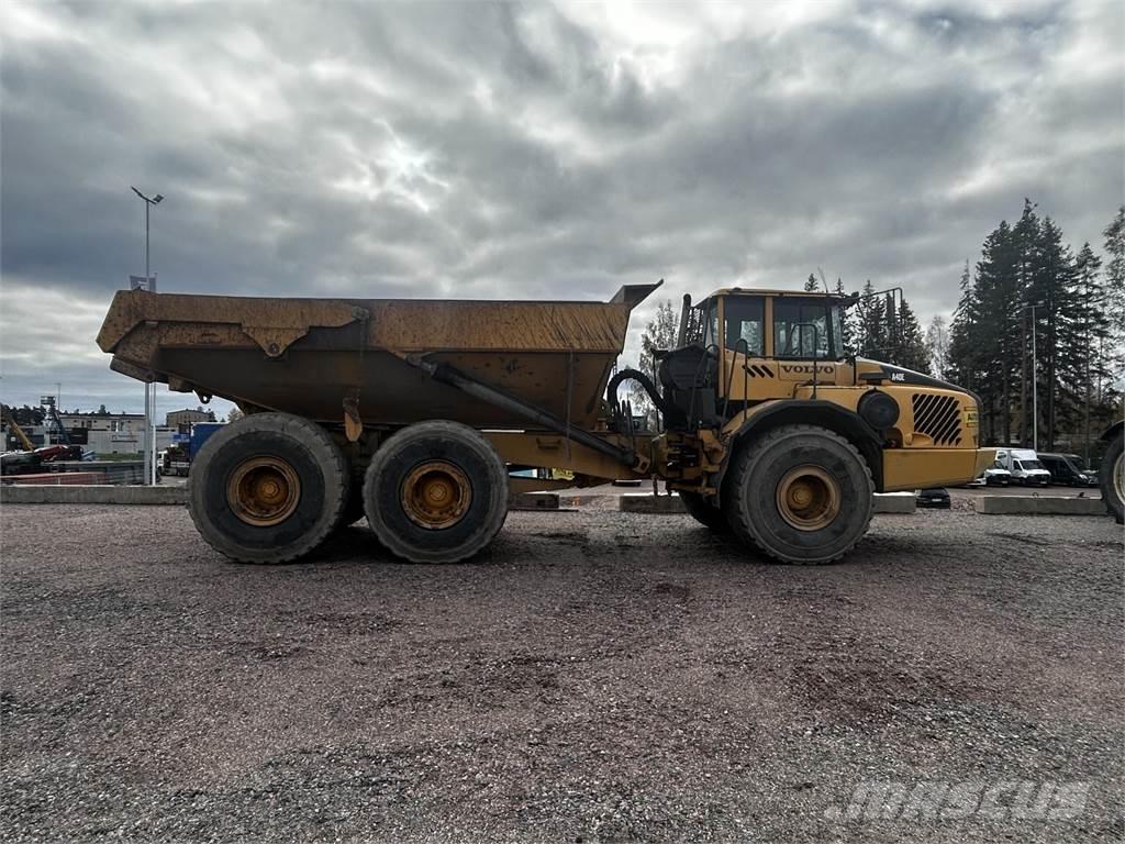 Volvo A40 E Zglobni demperji