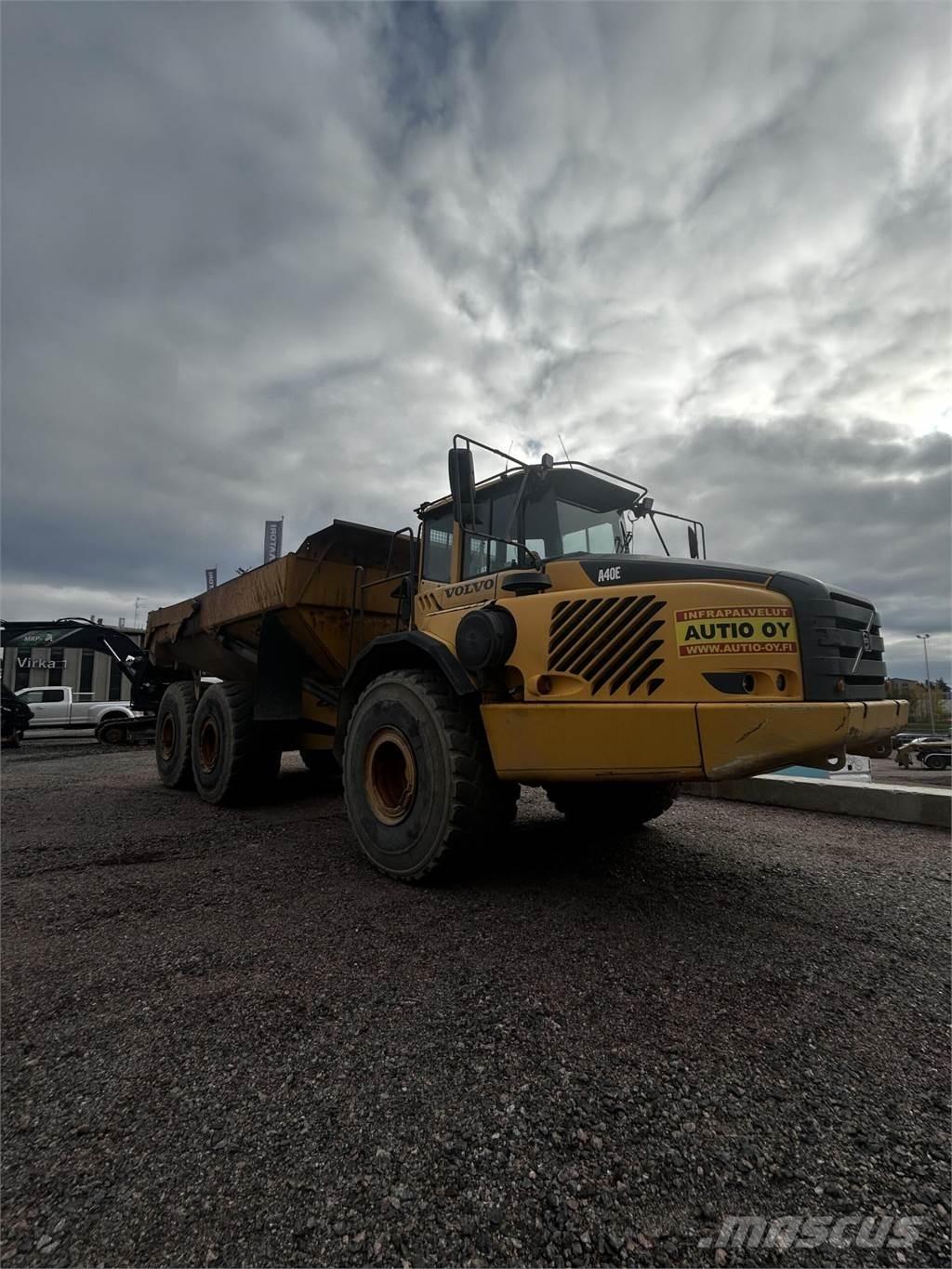 Volvo A40 E Zglobni demperji
