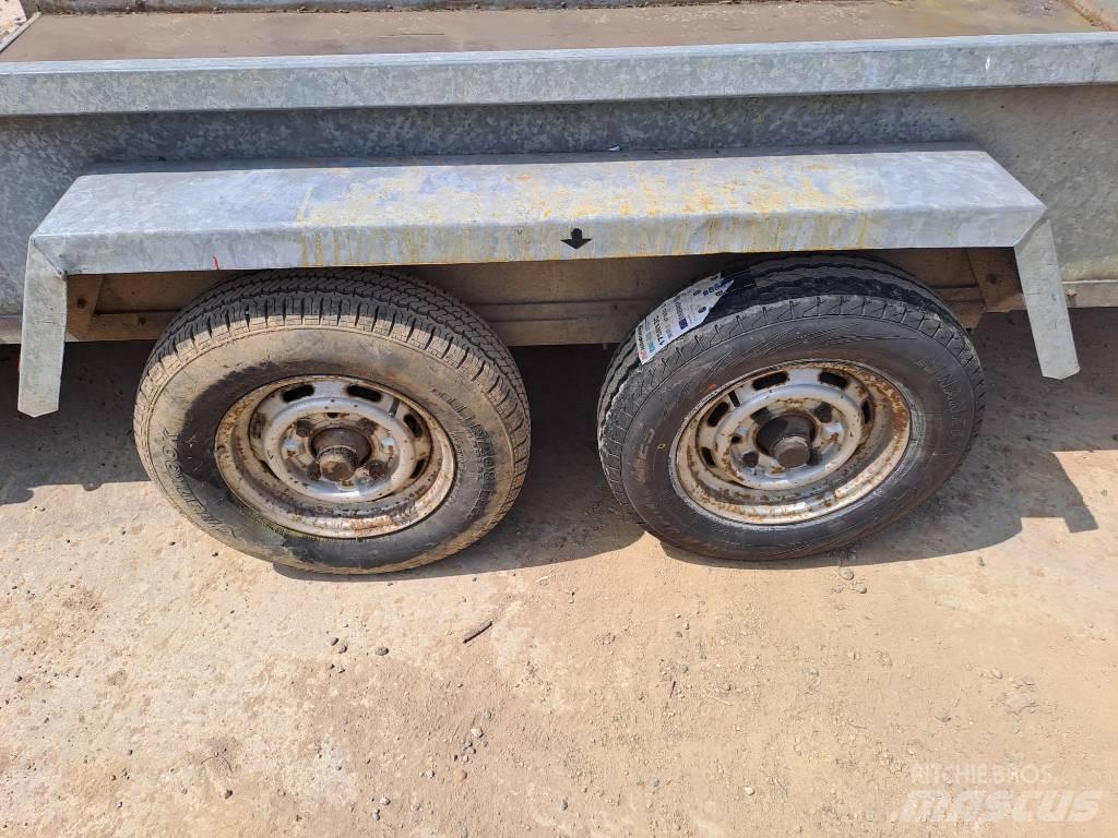  Unknown 2.6 Ton Avto prikolice