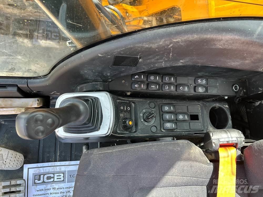 JCB JZ140 Bagri goseničarji