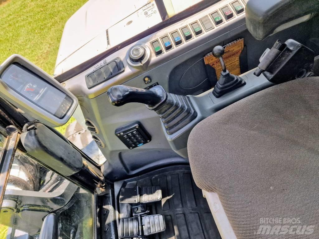 Bobcat E 80 Midi bagri 7t – 12t