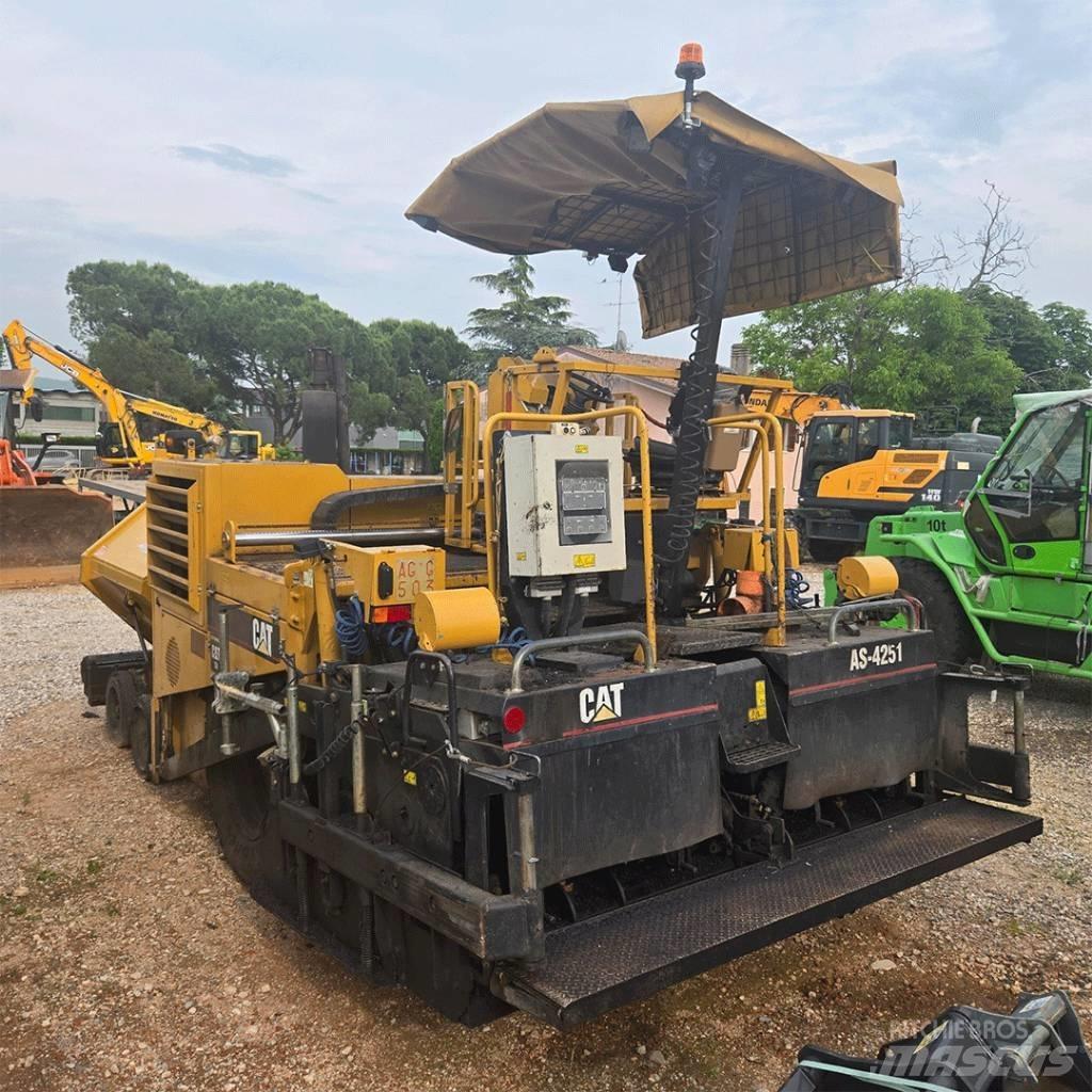 CAT AP 600 Asfaltni finišerji