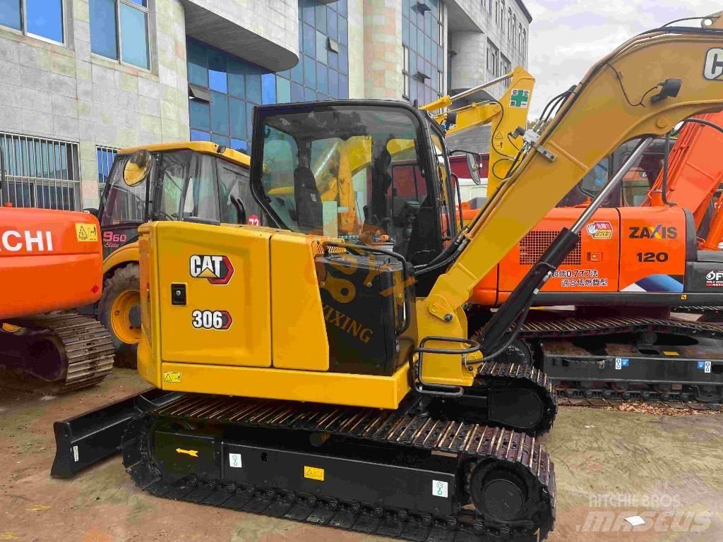 CAT 306 Mini bagri <7t