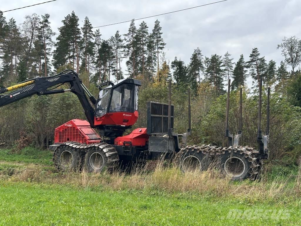 Valmet 801 Combi Harwarderji