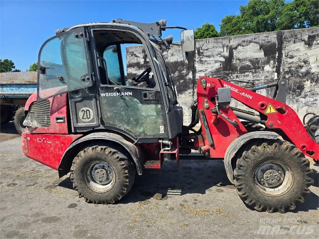 Weidemann 2070 CX Skid steer mini nakladalci