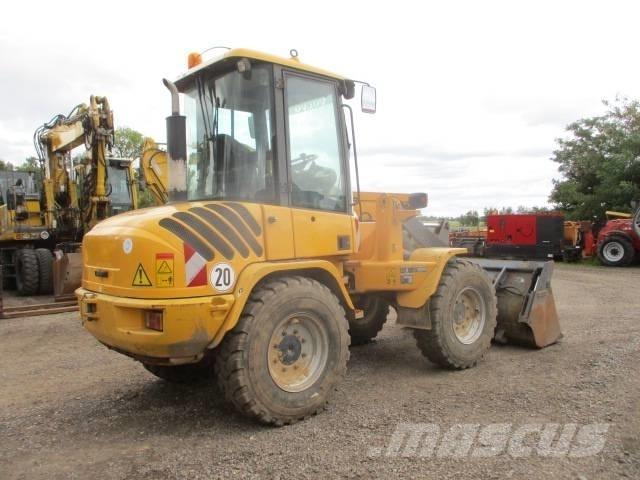 Volvo L 30 B Kolesni nakladalci