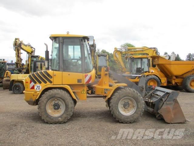 Volvo L 30 B Kolesni nakladalci