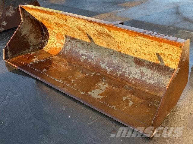 Manitou USED BUCKET Žlice