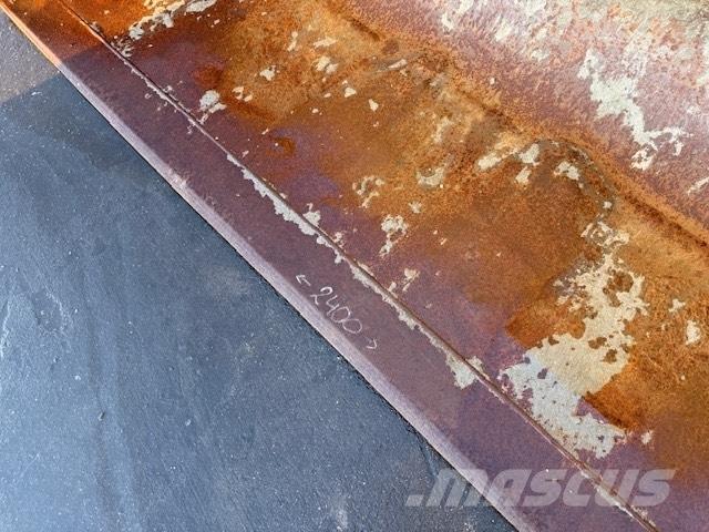 Manitou USED BUCKET Žlice