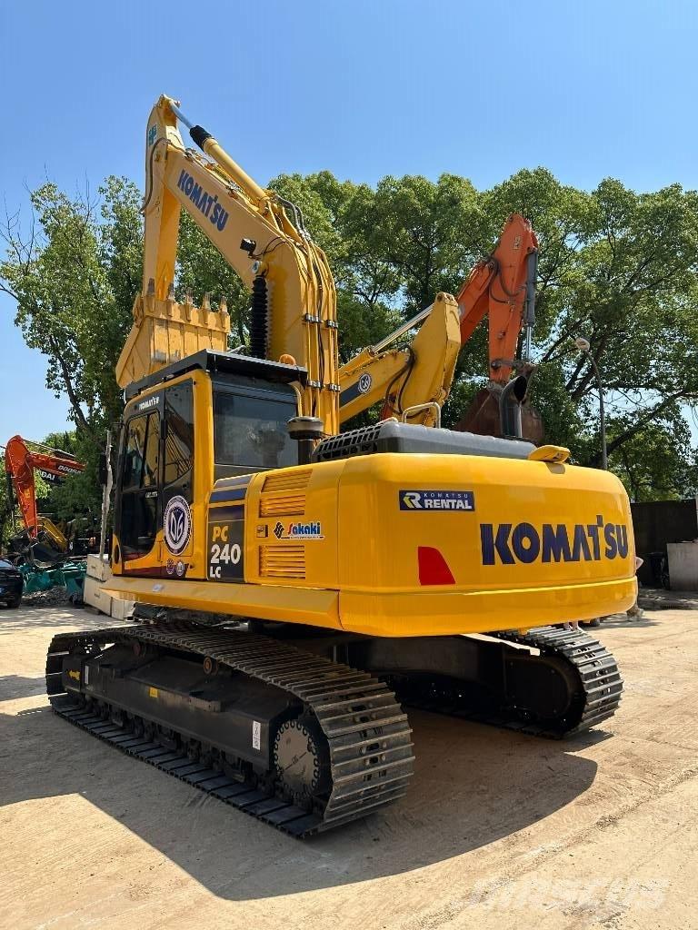 Komatsu PC 240 Bagri goseničarji